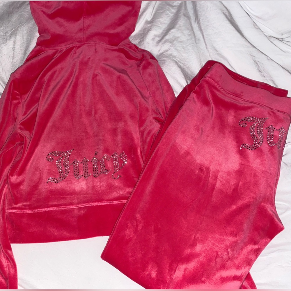 Juicy Couture pink tracksuit